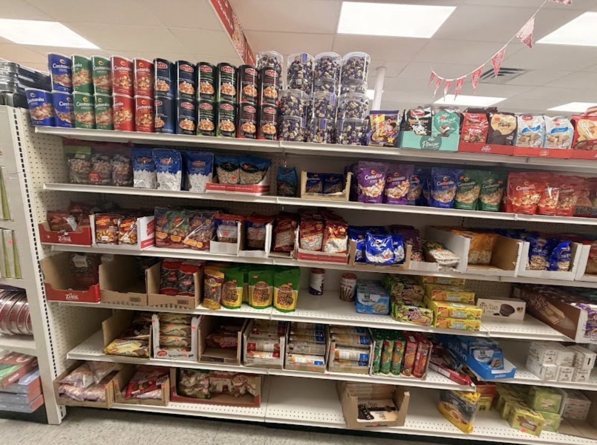 Nuts, Snacks & Sweets